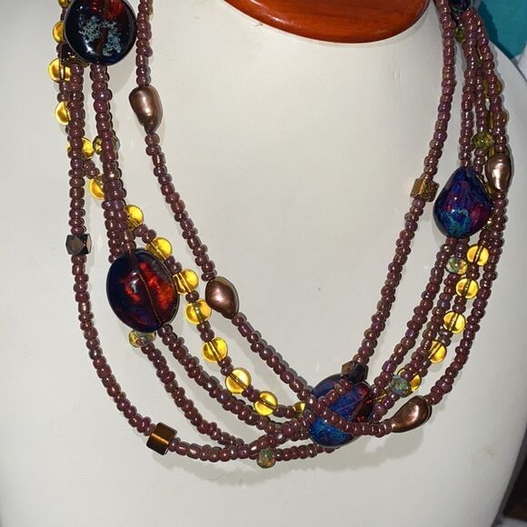 Stunning Multilayered Beaded Natural Stone Necklace with Toggle Clasp Closure - Picture 2 of 14